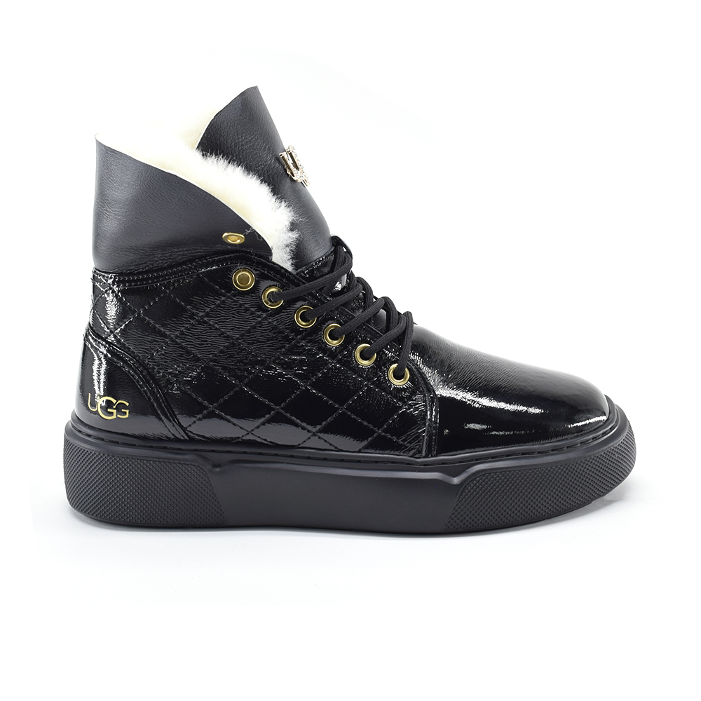 UGG Shanti — Black-white