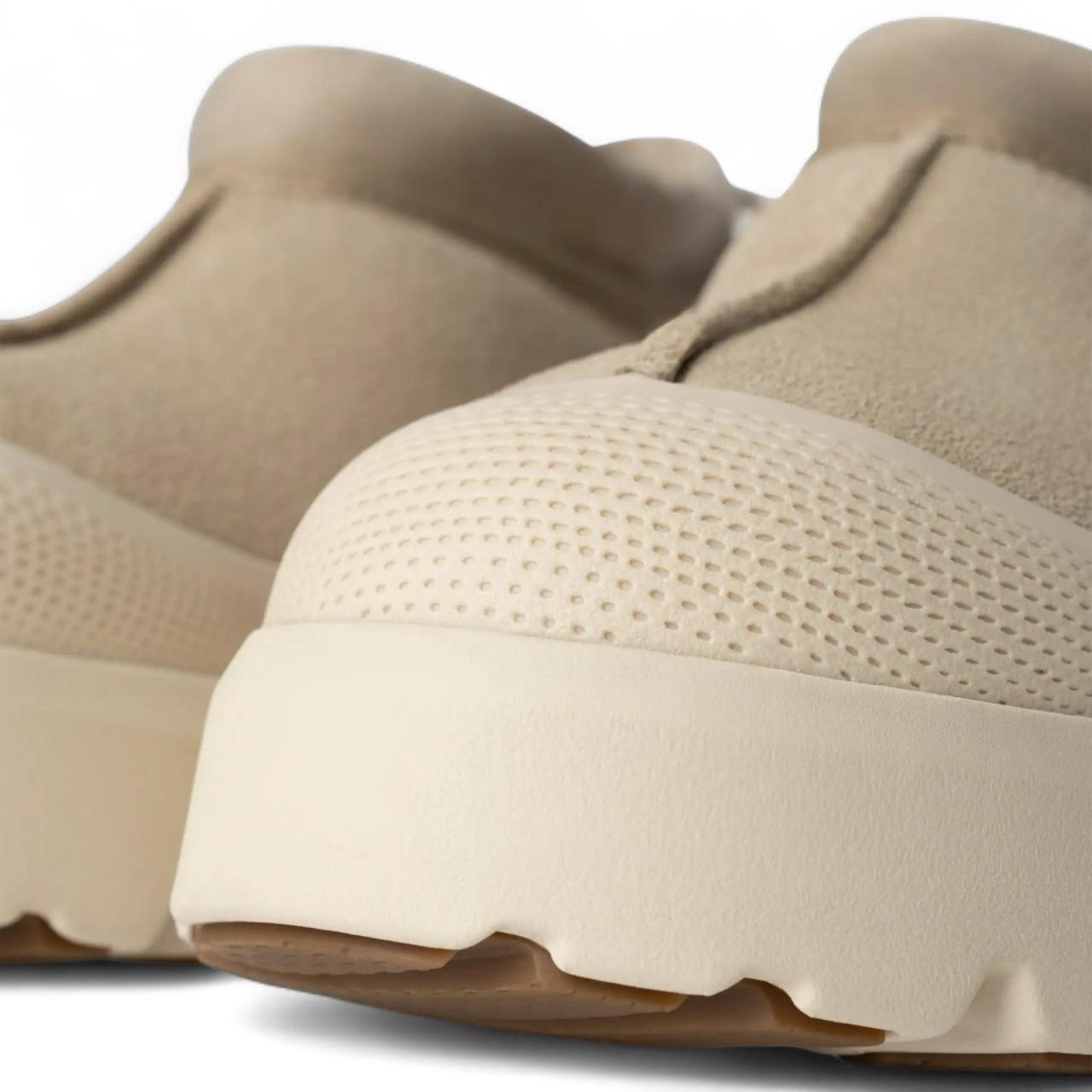 Tasman Weather Hybrid — Beige