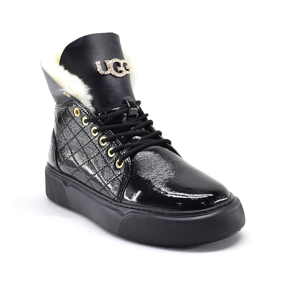 UGG Shanti — Black-white