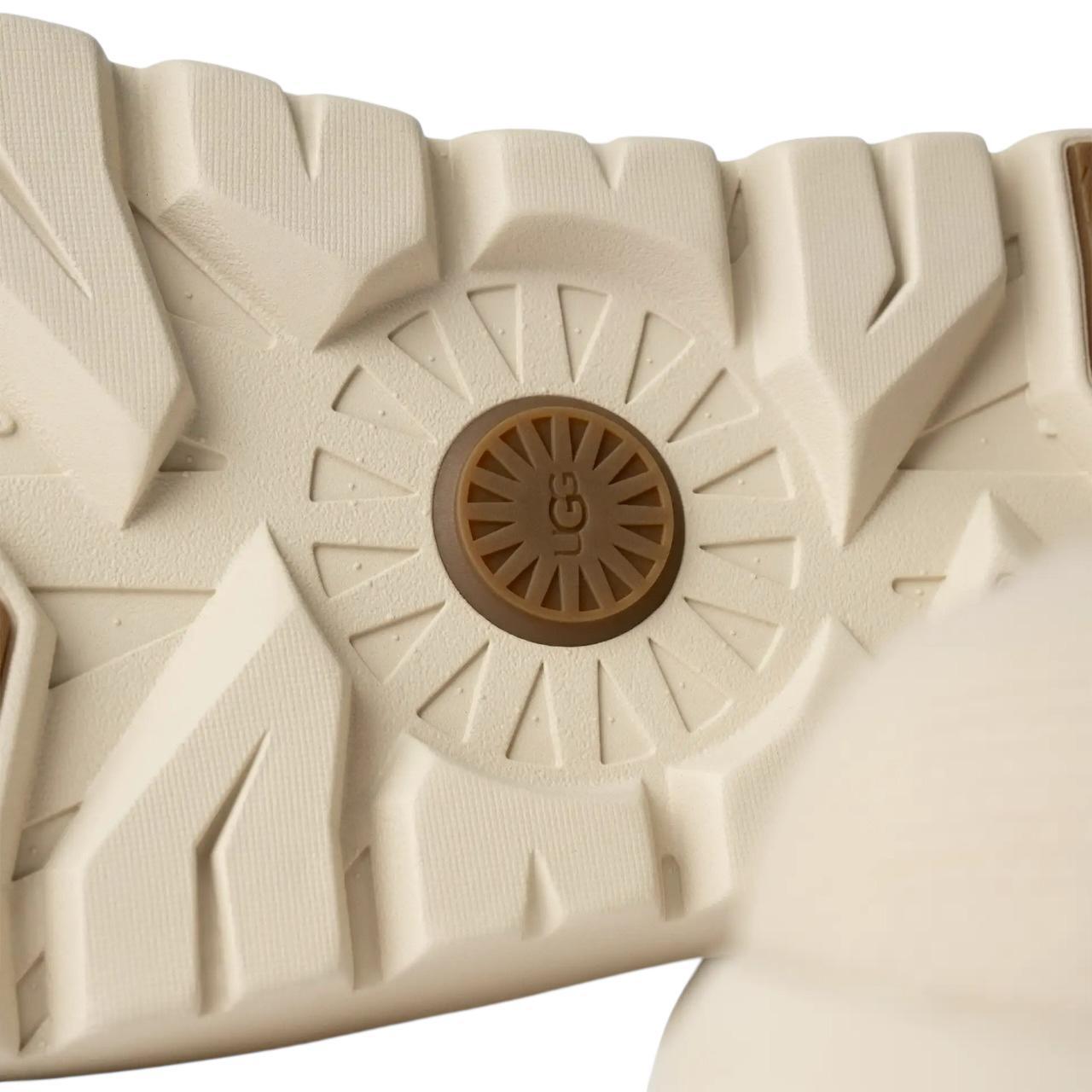 Tasman Weather Hybrid — Beige